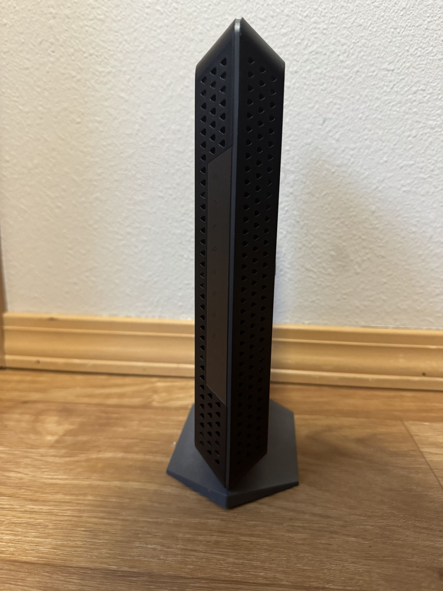 Netgear CM1200 Modem