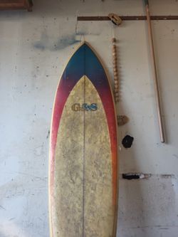 G and S Surfboard