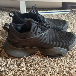 Nike shoes size 9 in men’s