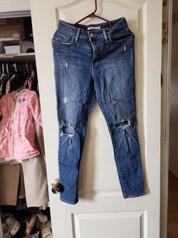 LEVI JEANS