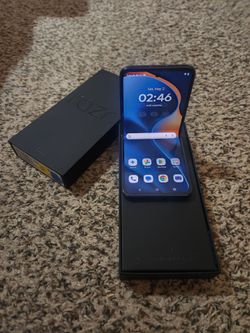 Brand new Motorola razar 256gb 5g