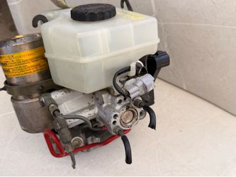 2001 - 2002 TOYOTA 4RUNNER ABS BRAKE PUMP MASTER CYLINDER ASSEMBLY OEM