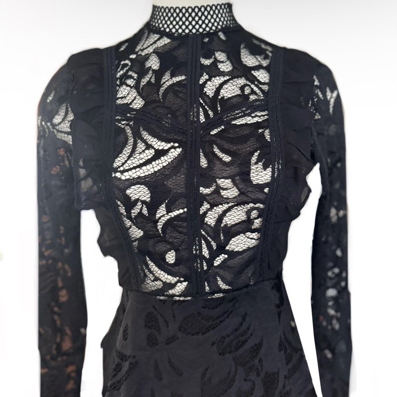 Black Lace Cutout Long Sleeve Top — Gold Zipper + Button Details, Ruffle Trim, Elegant Open Back Design Mock-neck Blouse Floral Pattern Crop