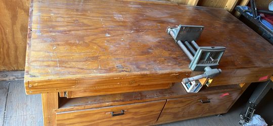 Work bench