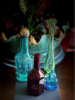Vintage Colored Glass Lot 4pc - Aqua Avon Moon & Star Decanter, Ruby Red & Cobalt Wheaton NJ Bottles, MCM Swung Green Bud Vase⁠