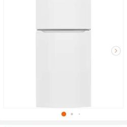 Frigidaire white top bottom fridge brand new in box