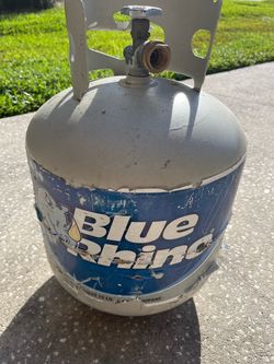 Empty Propane Tank 20lb (dated 01-2022) $25 Firm
