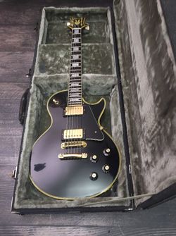 Road Runner Blac Tweet Universal Electric Guitra Case !! $80 Or Best Offer !!