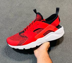 Nike Air Huarache Run Ultra SE ‘University Red’ 2018 (Sz 12M)