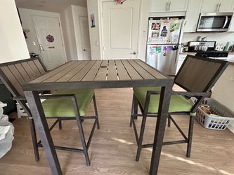 Counter height 3 piece outdoor dining table set