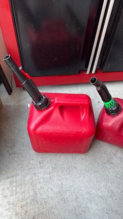 3 Gas Tanks
