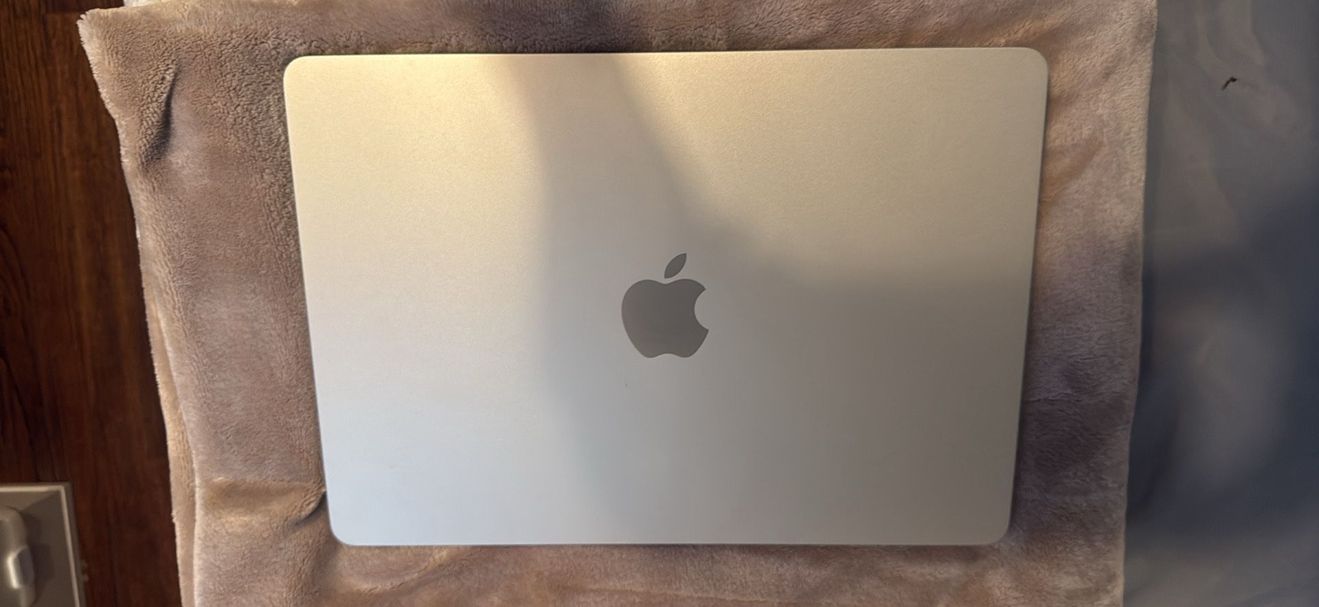 13-inch MacBook Air with Apple M2 Chip