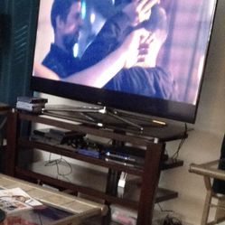 Wood And Glass  Entertainment Stand