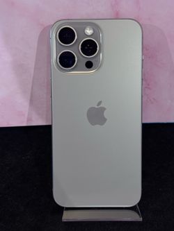 iPhone 15 Pro Max 256GB Unlocked