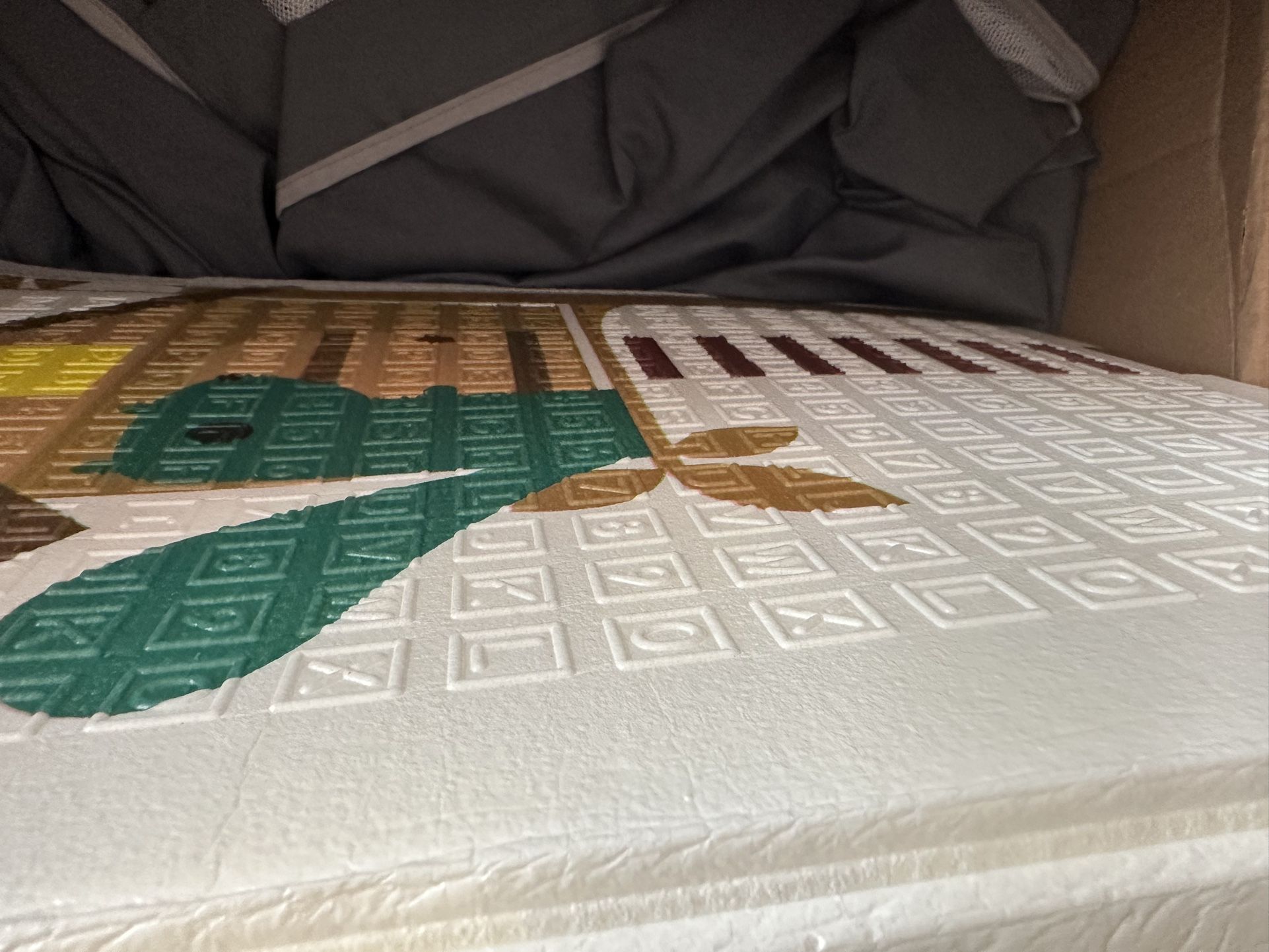 Baby Playpen With Folding Mat, Playpen For Babies And Toddlers With Zipper Gate Anti Slip Suckers Open box item INVENTORY NUMBER: 108