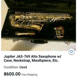 Jupiter JAS-769 Saxophone