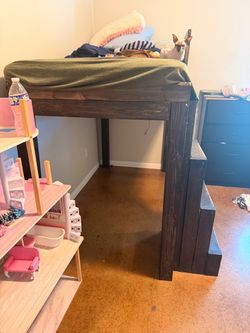 Bed frame needs gone ASAP