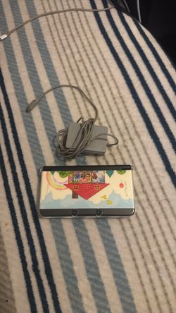 New Nintendo 3DS with Animal Crossing Faceplates’
