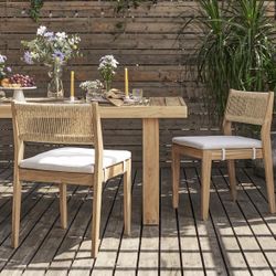 4 Outdoor Dining Chairs