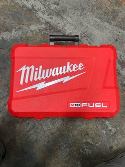 Milwaukee set