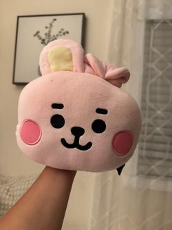 BT21 car neck pillow