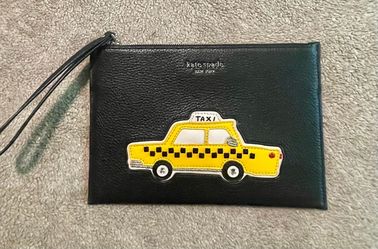 Kate Spade New York Taxi Wristlet Clutch