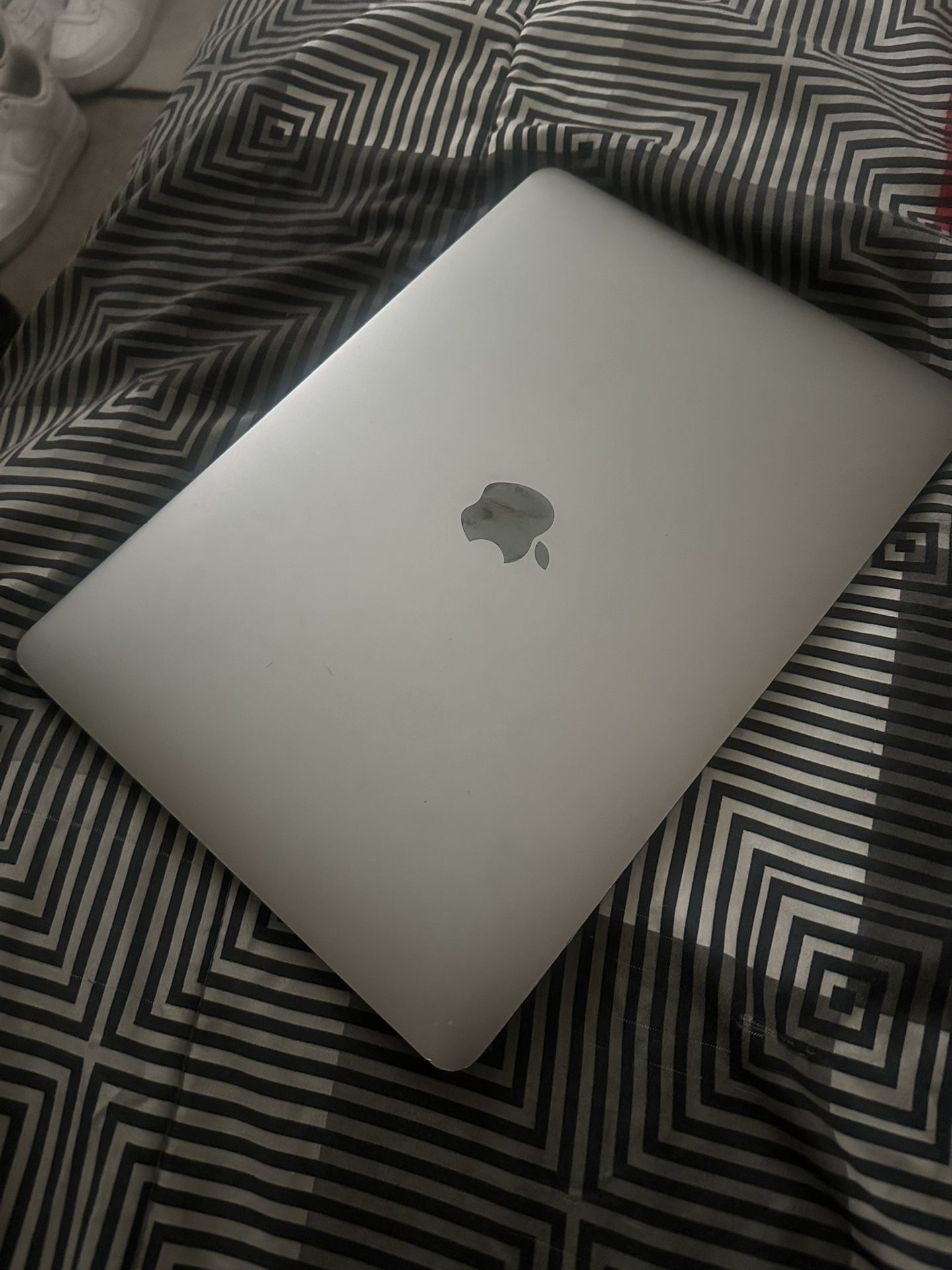 MacBook Pro 13”