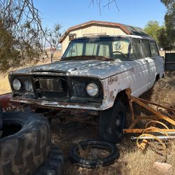 1968 Jeep Wagoneer