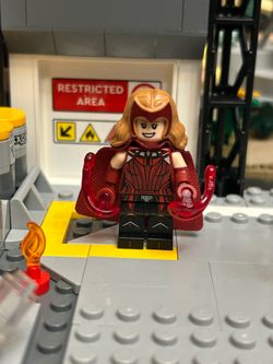 Lego Wanda (Scarlet Witch) Series 1 Marvel Cmf