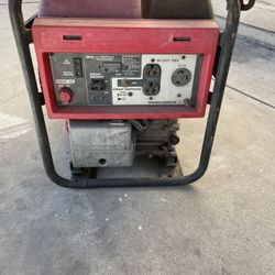 Honda E B3000 Generator .