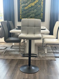 LEO Barstool 3 colors in stock