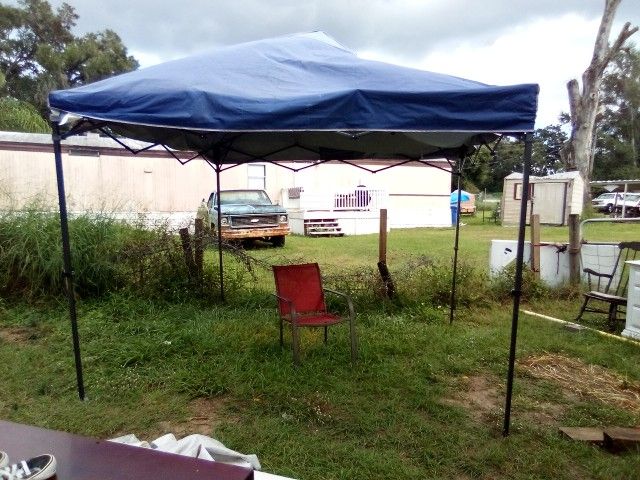 10x10 Canopy Tent $65 Rolling Bag Included