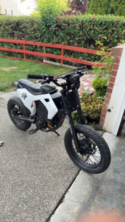 MODDED X1 60 V 50+ MPH trades or cash