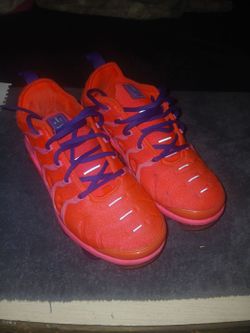 Nike Vapor Max Plus bright crimson and pink colorway with purple laces