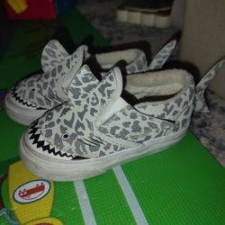 Baby Vans 5c Leopard Shark