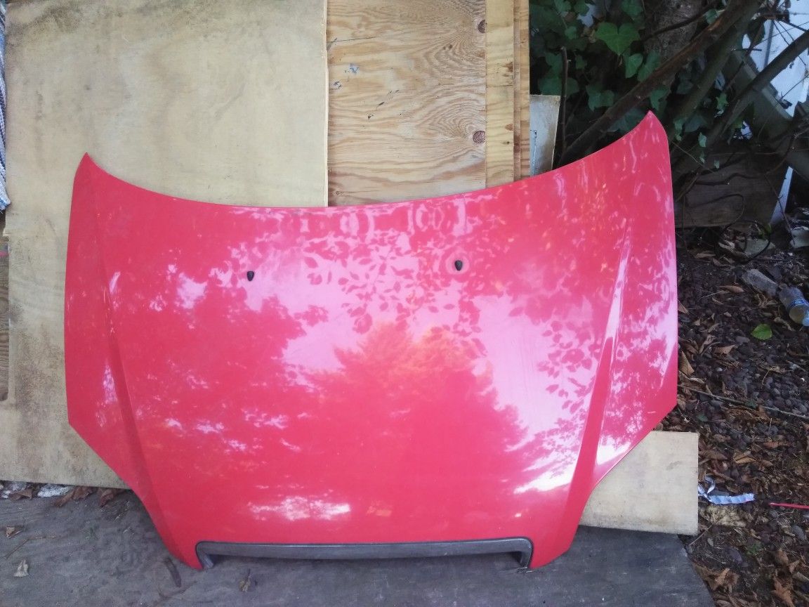 2008 Chevy Aveo Hood