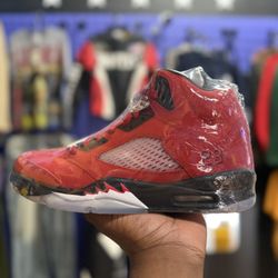 2022 Air Jordan Retro 5 “Raging Bull”