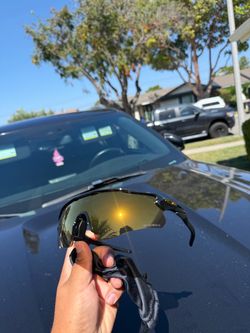 Oakley Glasses Gold
