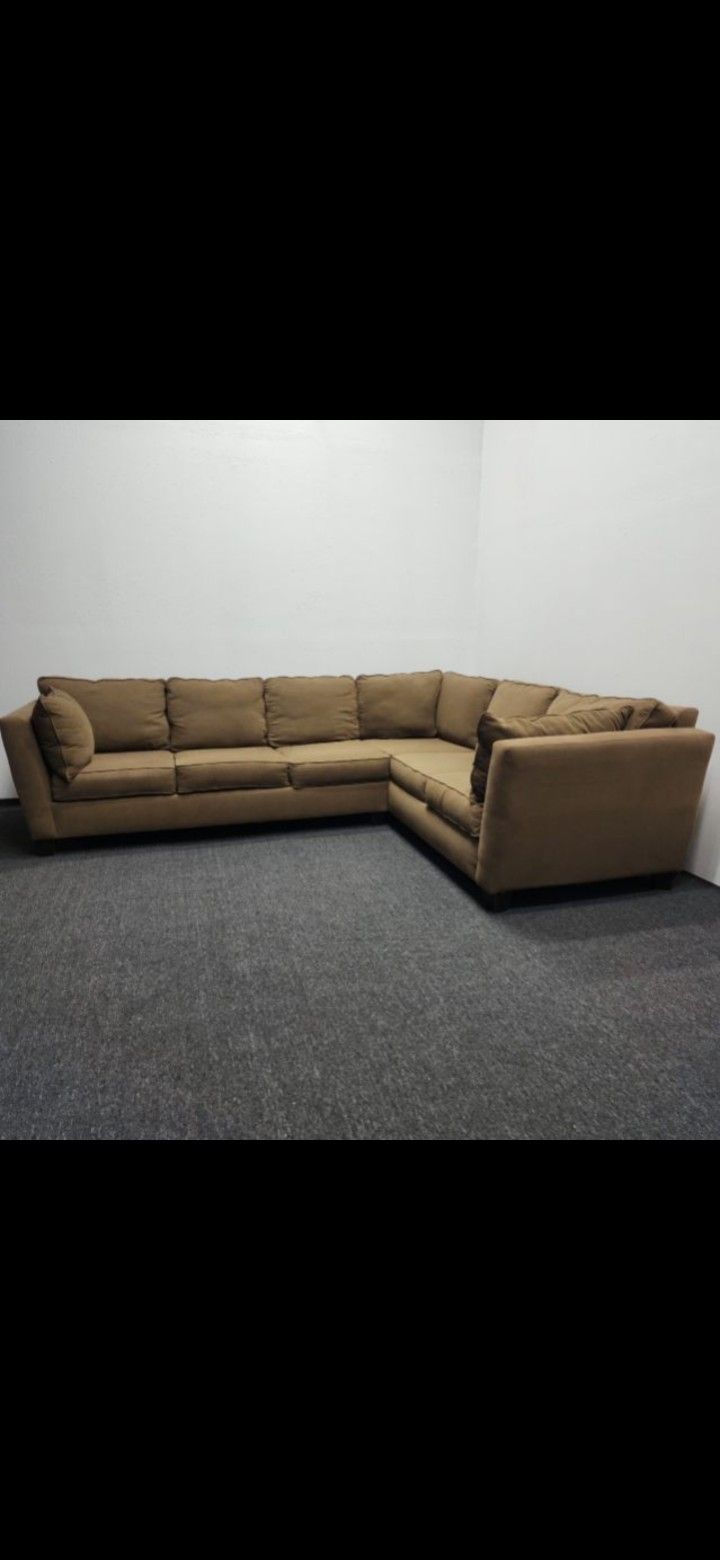 FREE DELIVERY! Sofa Couch Sectional