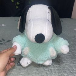 Snoopy Plush Winter 