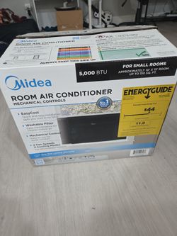 Midea 5000 BTU Room Window Air Conditioner