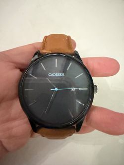 CADISEN MEN WATCH - NEW - belt is in good condition as shown