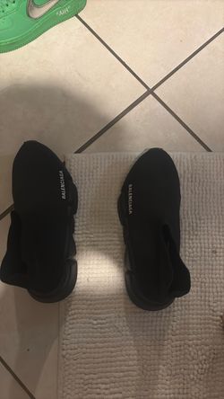 Balenciaga‘s  speeds women’s