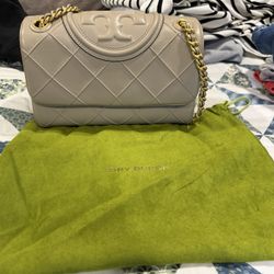 Tory Burch Shoulder Bag