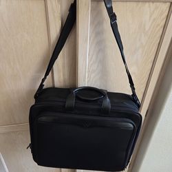 Computer Briefcase... Like New Shape...Many Compartments