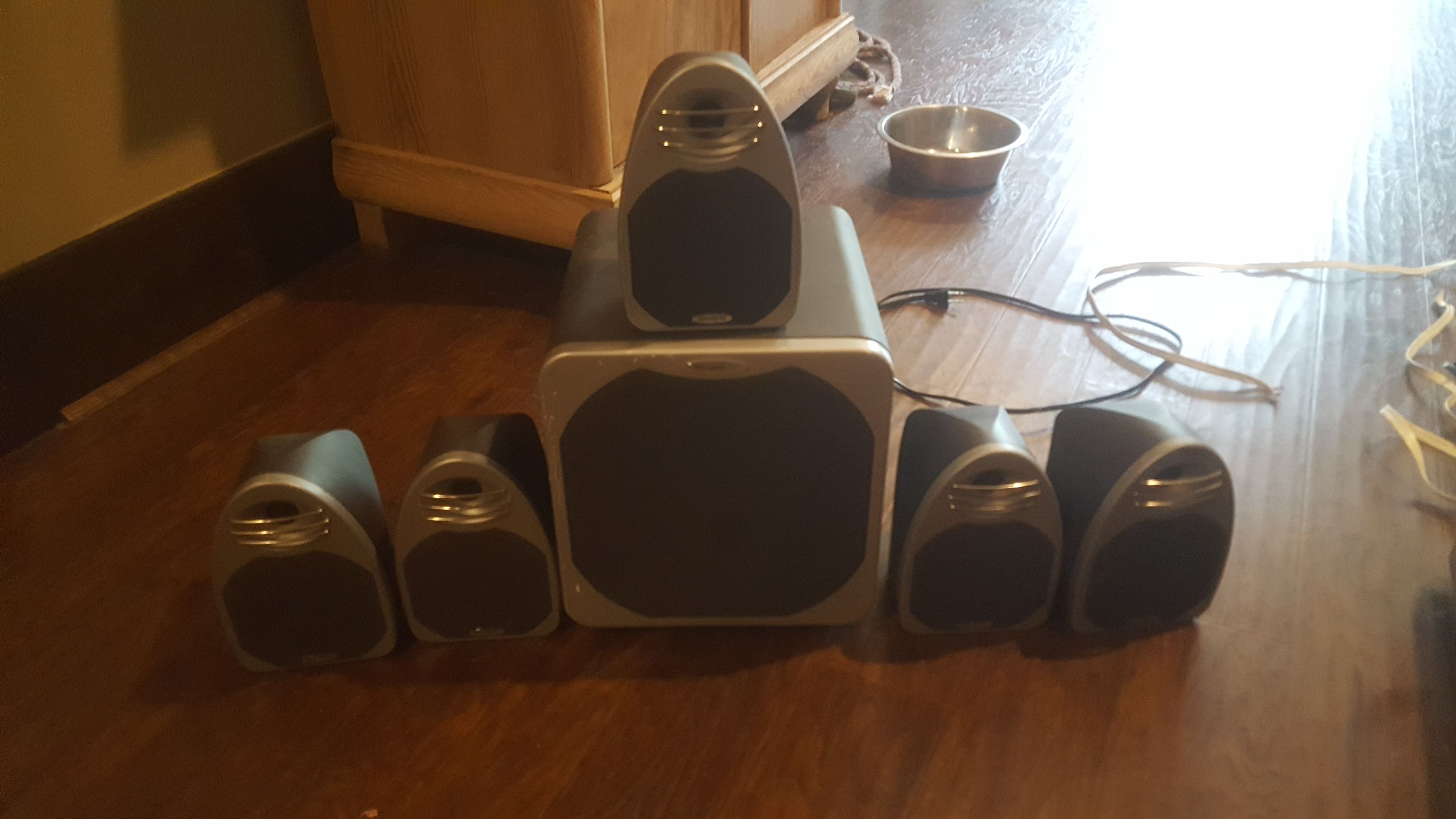 Velodyne Deco 8 surround sound system with onyoko reciever