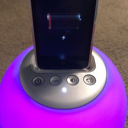 iHome Multi Color Changing Speaker/Charging Port