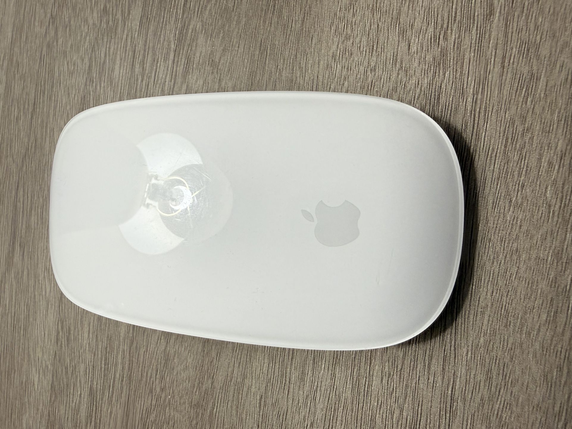 Apple Magic Mouse 