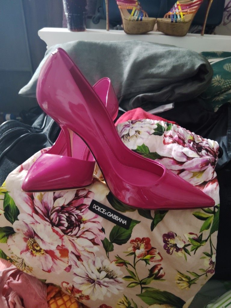 Dolce Gabanna Hot Pink