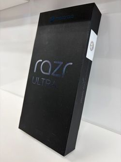 📱✨ Motorola Razr Ultra 7 – Flip Smarter, Live Bolder!